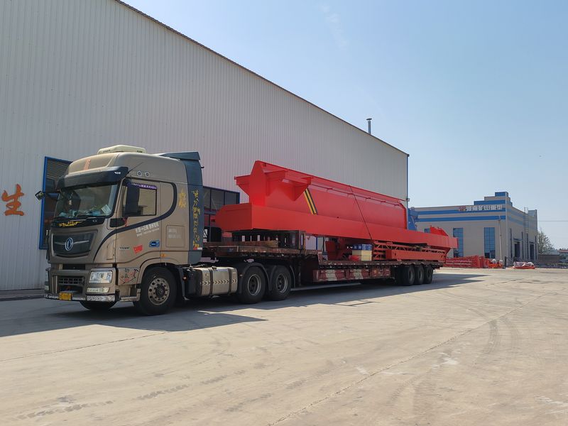 電動葫蘆門式起重機(jī) MHxh16t—32m 制作完成，發(fā)往新疆交付客戶使用。