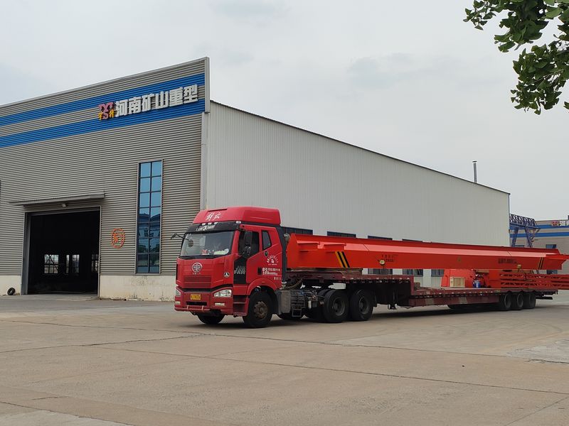 電動葫蘆門式起重機(jī) MHxh10t—20m 制作完成，發(fā)往新疆交付客戶使用。
